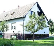 Balaton Apartman House 1 Balatonfoldvar