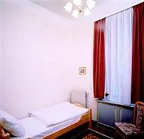 Hotel Pension Walzerstadt