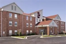 Red Roof Inn St. Robert