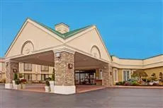 Holiday Inn Buffalo International Airport