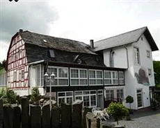 Hotel Im Eisenbachtal Nomborn