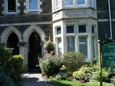 Annedd Lon Guest House Cardiff