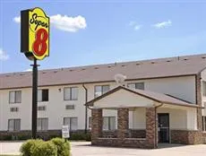 Super 8 Motel Dyersville