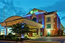 Holiday Inn Express Olive Branch