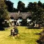 Cheney Thatch Bed and Breakfast Swindon