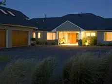 Riverview Terrace Luxury Bed & Breakfast Wanaka