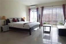 Phuket Fly Guesthouse