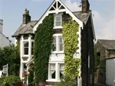 Rayrigg Villa Guest House