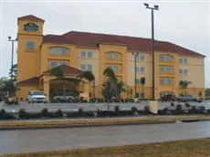 La Quinta Inn & Suites Houston Bush Intl Airport East