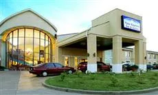 Days Inn & Suites Tyler