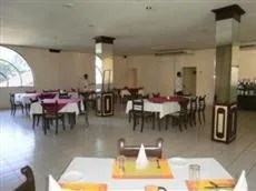 Kandyan Reach Hotel Kurunegala