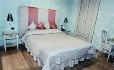 Rhona's Rooms B&B