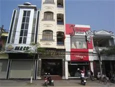 Phuc Dai Loi Hotel - Quang Trung Street