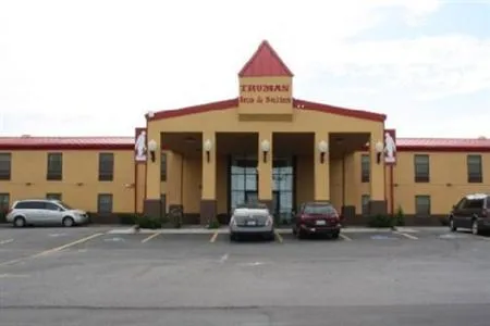 Econo Lodge Truman Inn