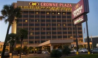 Crowne Plaza Airport