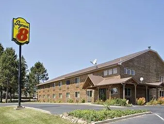 Super 8 Motel Ely