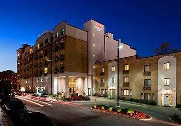 Residence Inn Kansas City Country Club Plaza