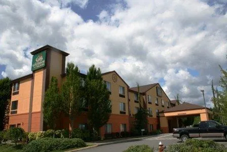 GuestHouse International Inn & Suites Monroe (Washington)