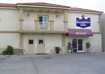 Knights Inn and Suites Bakersfield