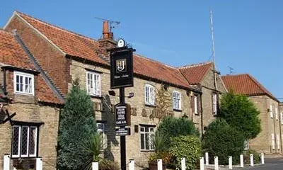 Horse and Jockey Bed & Breakfast Waddington