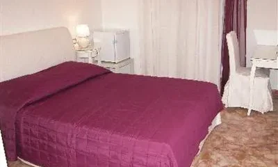 Angelini Bedrooms B&B Rome