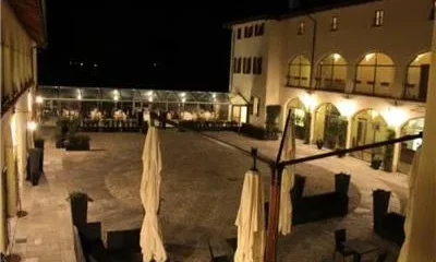 Hotel Cascina Canova