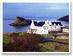 Duntulm Castle Hotel