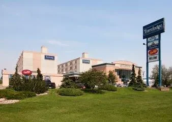 Travelodge - Edmonton West