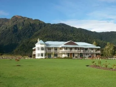 Franz Josef Glacier Country Retreat