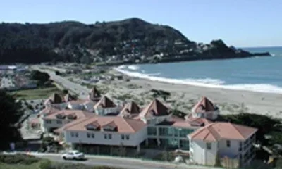 Pacifica Beach Resort