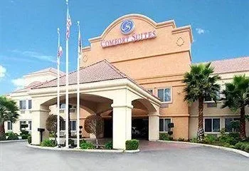 Comfort Suites Tulare