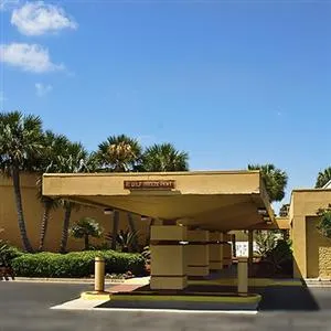 Quality Inn and Suites Gulf Breeze