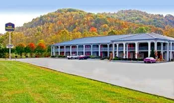 BEST WESTERN Wilderness Trail Inn