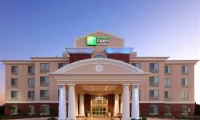 Holiday Inn Express & Suites Shreveport