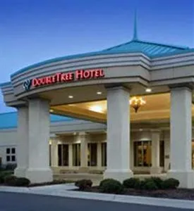 DoubleTree by Hilton Hotel Detroit - Novi