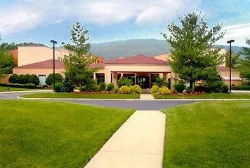 Courtyard by Marriot Mahwah