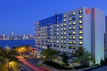 Sheraton Lincoln Harbor Hotel