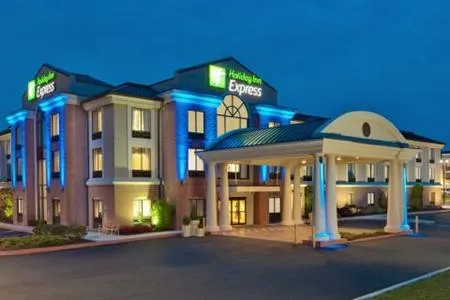 Holiday Inn Express Hotel & Suites Quakertown