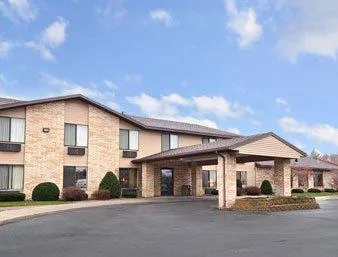 Black River Falls Days Inn