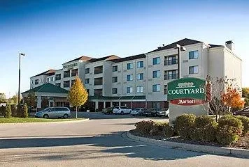Courtyard by Marriott Milwaukee North/Brown Deer