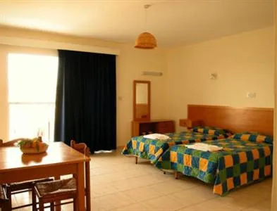 Mariela Hotel Apartments