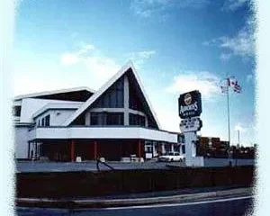 Albatross Motel Gander