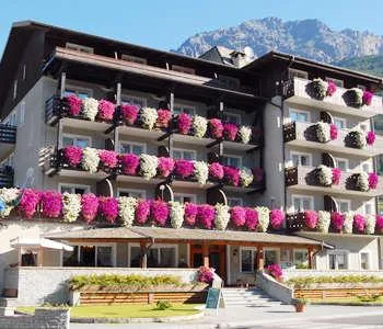 Hotel Baita dei Pini