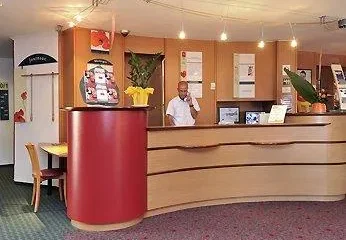 Ibis Hotel Sud Orange