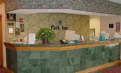 Hanford Inn & Suites
