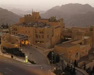 Movenpick Nabatean Castle Hotel Petra