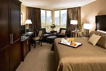 Rimrock Resort Hotel