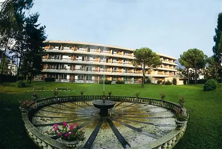 La Perla Hotel