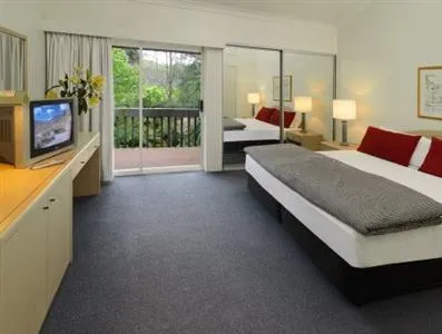 Medina Executive North Ryde