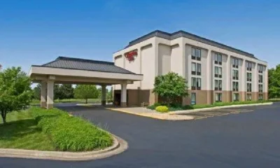 Hampton Inn Kansas City Airport